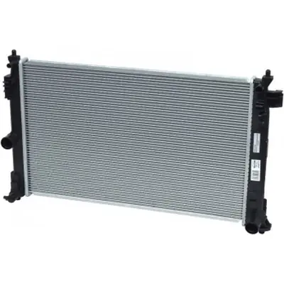 Radiator by BTK - R13666 Haute Qualité