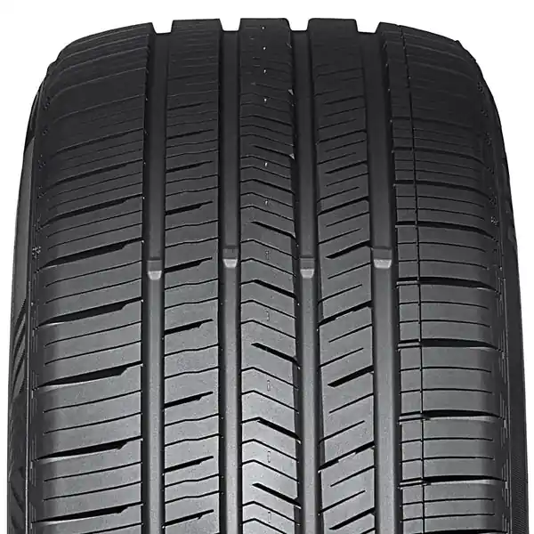 Affaire À Saisir Nexen N'Fera Supreme 215/50R17 95W XL All Season Tire